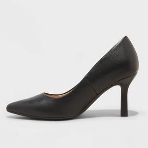 Women’s slip on Jen pumps - a new day